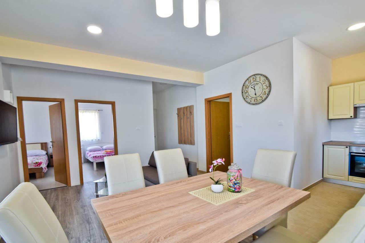 Apartments Mica 브르시 외부 사진